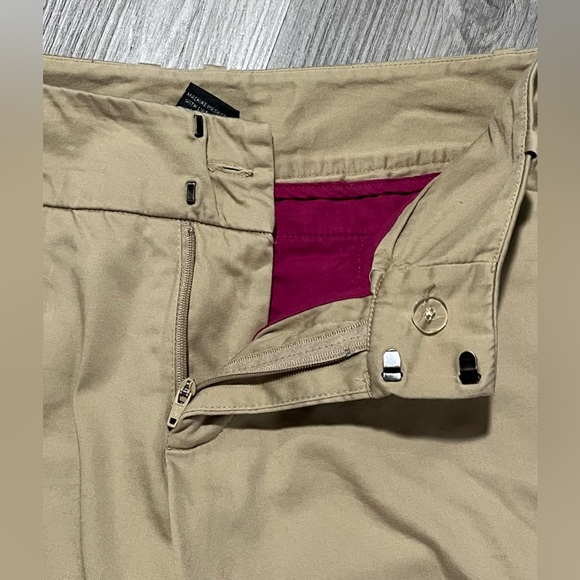 Mossimo Stretch Khaki/Tan Bermuda Shorts - Size Women’s 6 - Picture 9 of 11
